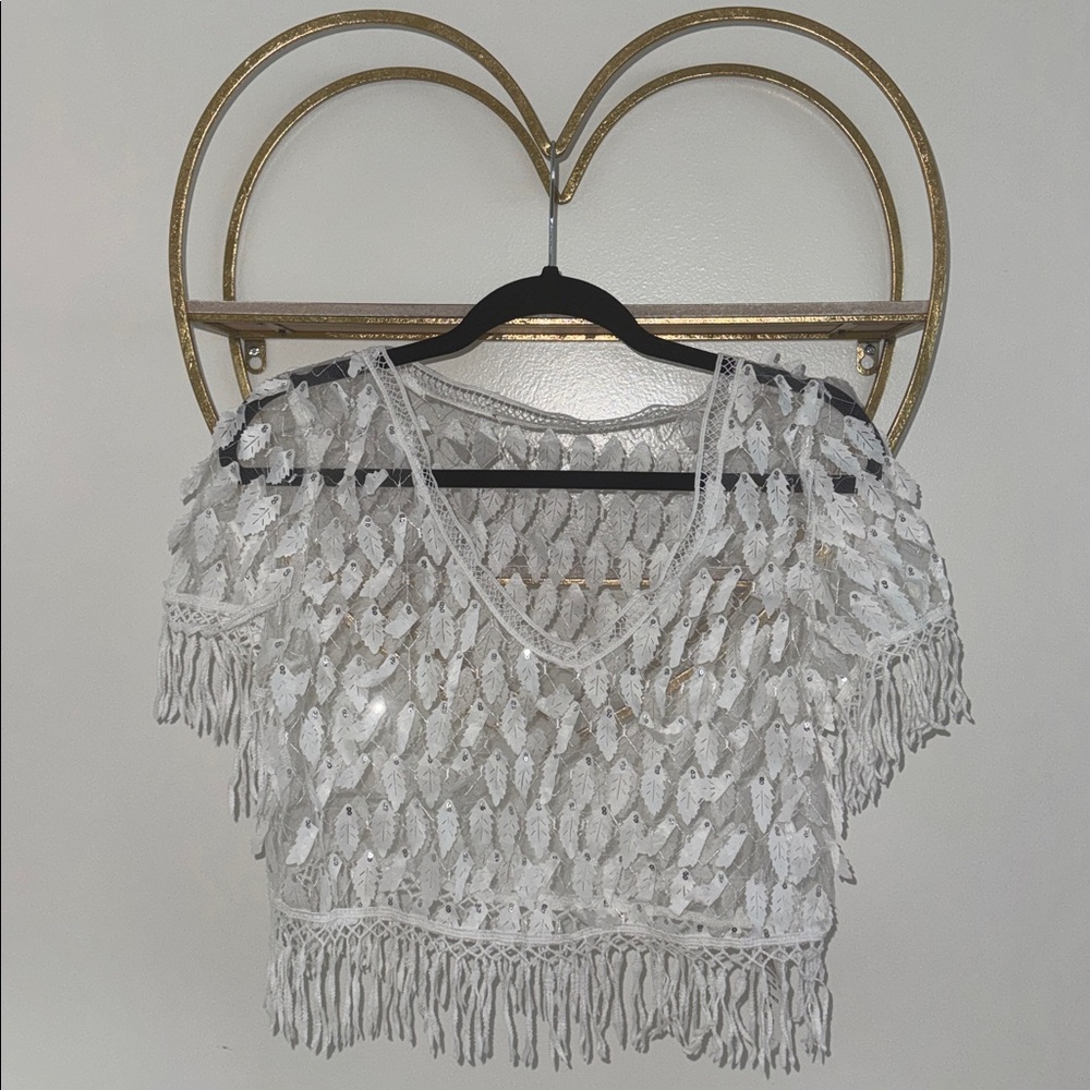 White Windsor top size M